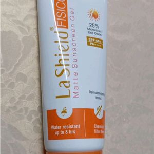 La Shield FISICO Matte Sunscreen Gel