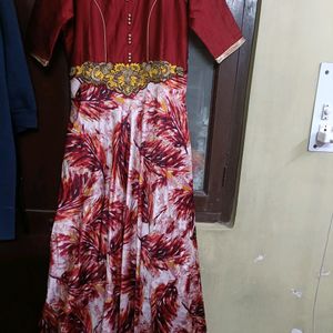 Party Wear Gown For Women In Xl Size