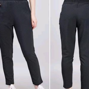 Women Grey Trouser Bottomwear (New)