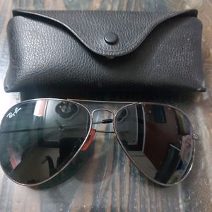 Reyban Sunglass With Case