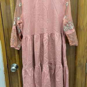 Peach Organza Sleeve Embroidered Kurta