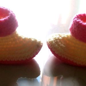 Newborn Baby Woolen Shoes