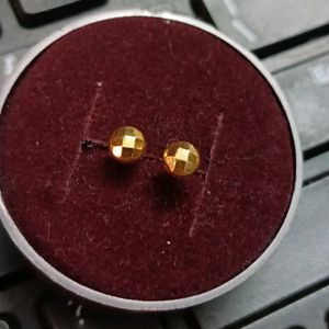 Gold Stud / Nosepin