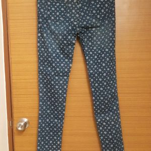 Slimfit Jeans With Flower Print