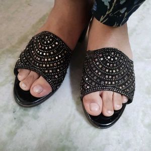 Black Sandal