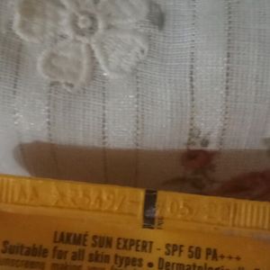 Lakme Sunexpert with 50++SPF