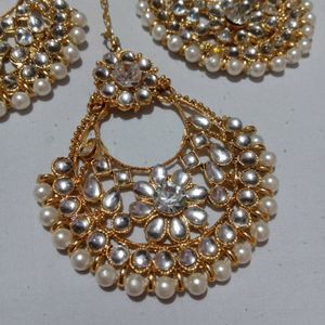 Earring With Maang Tika Set