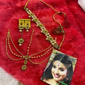 Combo Of  Necklace & Mathaptti