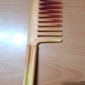 Comb