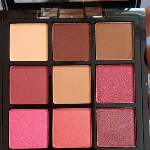 Swiss Beauty Ultimate 9 in 1 Eyeshadow Pallet