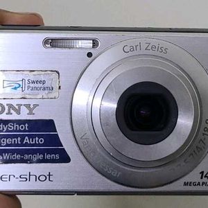 Sony Cyber-Shot DSC-W530 Digital Camera