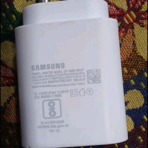 SAMSUNG TYPE C CHARGER FOR SALE!!!!