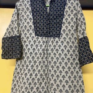 Short Kurti