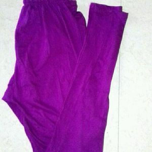 Leggings  size XL. 2/3 time used.