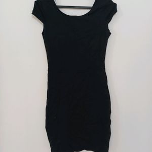 ZARA BACKLESS BODYCON DRESS