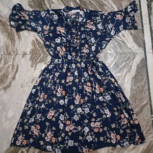 Beautiful Floral Midi Dress For Girls