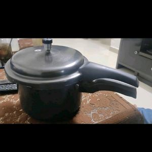 5LTR.NONSTICK COOKER