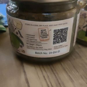 Jhaji Sookha Bharua Mango Pickle