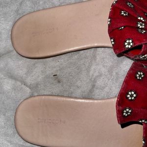 H&M Flats