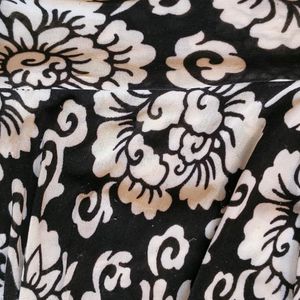 Black And White Printed Floral Skirt