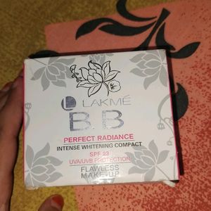 Lakme Compact Powder Used