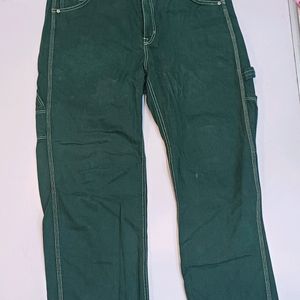 BERSHKA green cargo Pants 👖