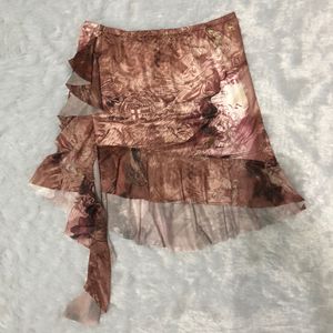 Asymmetrical Ruffle Skirt.