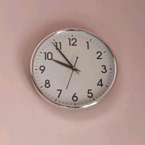 Analog Wall Clock Silver Colour