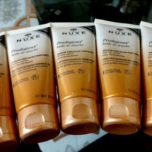 5Nuxe Shower Gel