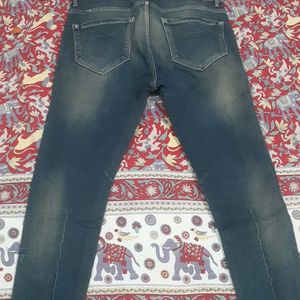 Super-9 Jeans