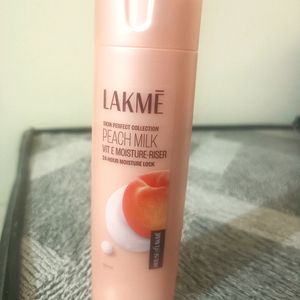 Lakme Peach Milk Face Moisturizer