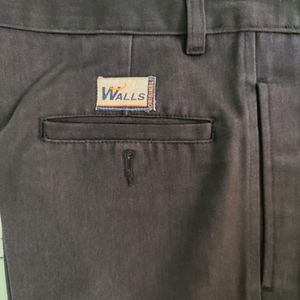 New Men Trouser, Walls Br Of Oman, 30" Waist, 43"