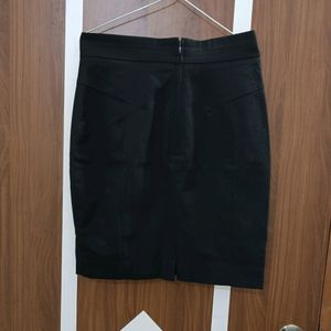 H&M A Line Formal Black Skirt