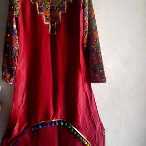 Pakistani Stailess Up And Down Kurti