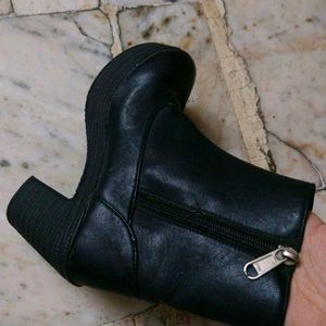 Black Leather Boots (Women's)