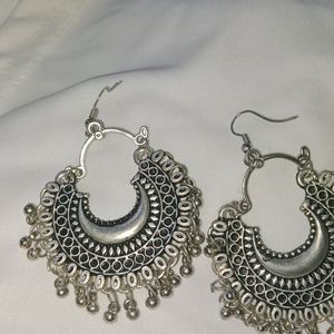 2 Set...(1 Oxidised)