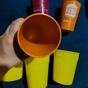 6 Reusable Cups + 1 Plastic Container