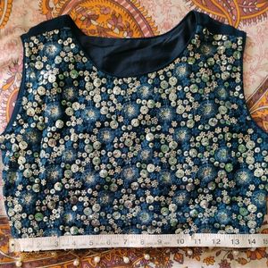 Crop Top With Shrugs Pattern Dress