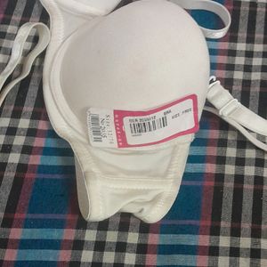 Like New 2 Pis bra