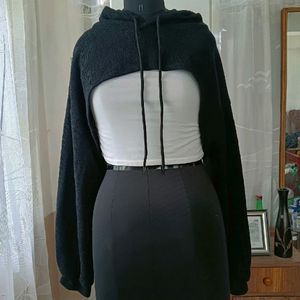 Crop Hooded Sweater ( Reserved)