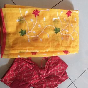 sadi with blouse,saree for haldi rasam