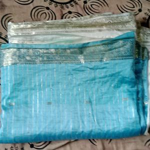 white banarasi silk saree with blue colour pallu