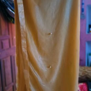 GOLDEN DUPATTA