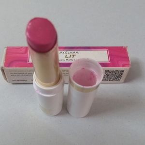 MyGlamm LIT Creamy Matte Lipstick - Rossini