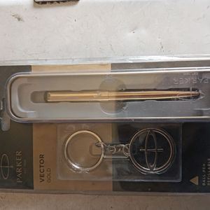 Parker Vector Gold Pen