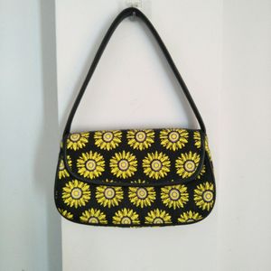 Black Sunflower Shoulder Bag