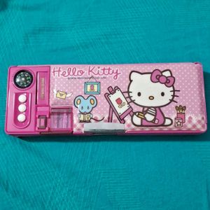 Cute Kitty Box With Free Pouch