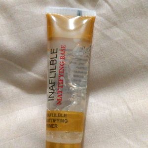 New Infallible Mattifying Base Primer