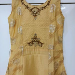 Diwali Sale! Gown For Women's