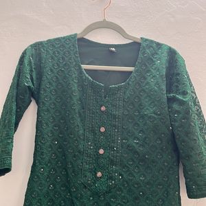 Beautiful Chikankari Kurti